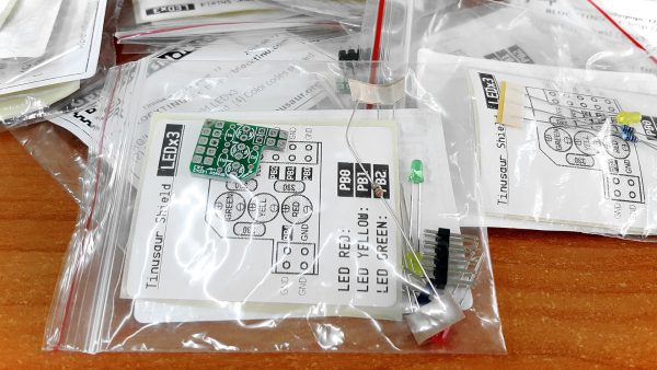 Tinusaur Shield LEDx3 Parts Package